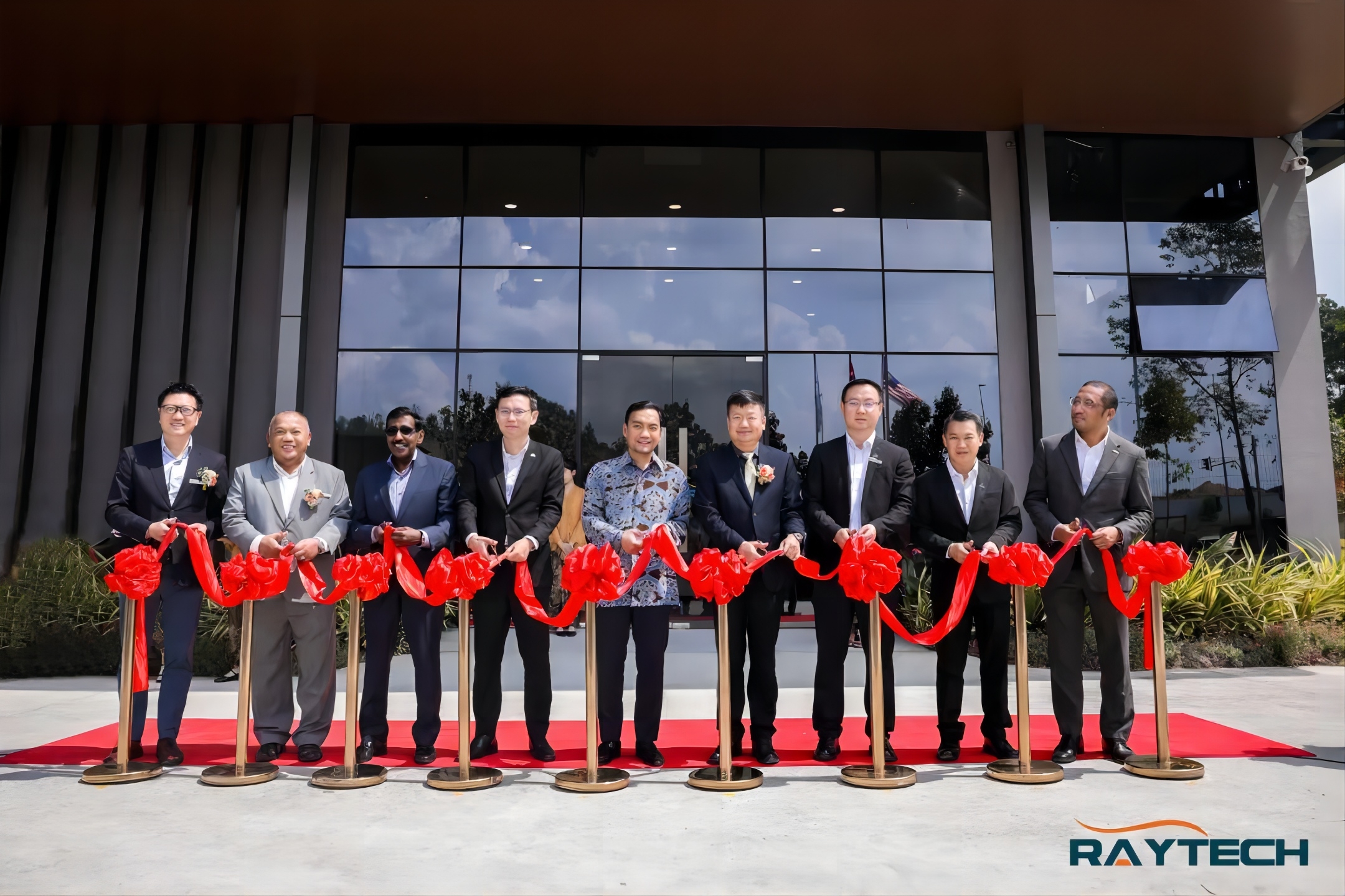 RAY TECH (MALAYSIA), UNICOMP Technology's first overseas production base officially in operation to follow Belt and Road Initiative